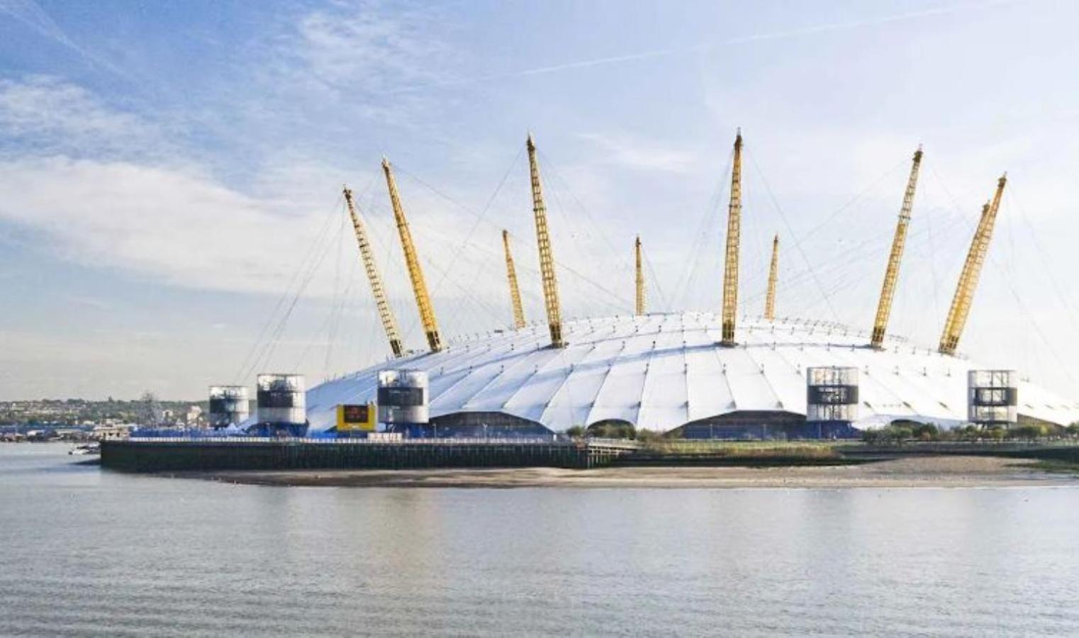 Canning Town 2 Bed Apartment Londen Buitenkant foto